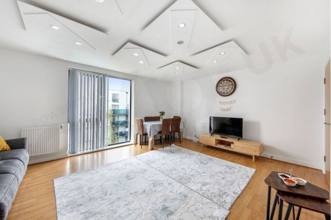Salk Close, London NW9 3 bed flat for sale
