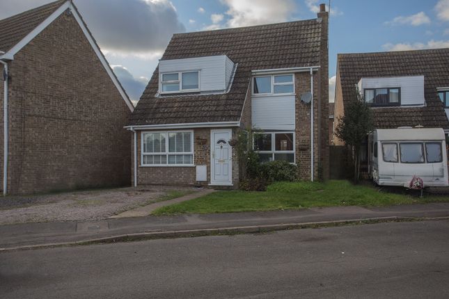 Yaxley, Peterborough PE7 3 bed detached house for sale