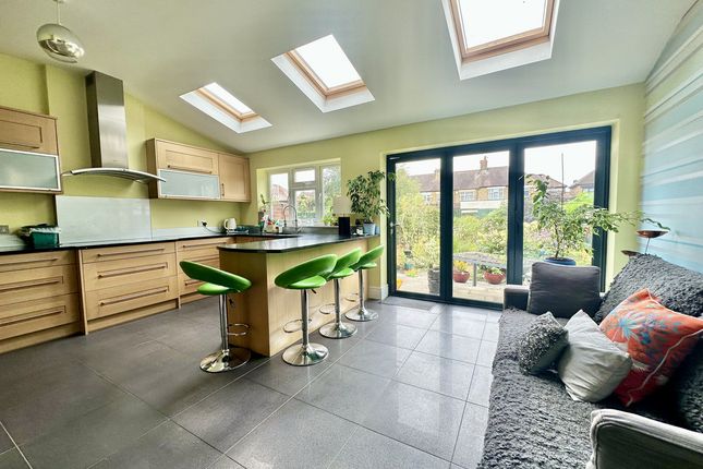 Headley Drive, Ilford, IG2 4 bed terraced house for sale