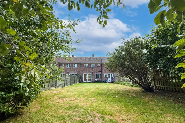 Southfield, Polegate, East Sussex, BN26 3 bed terraced house for sale