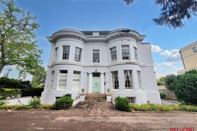 The Park, Cheltenham GL50 2 bed apartment for sale