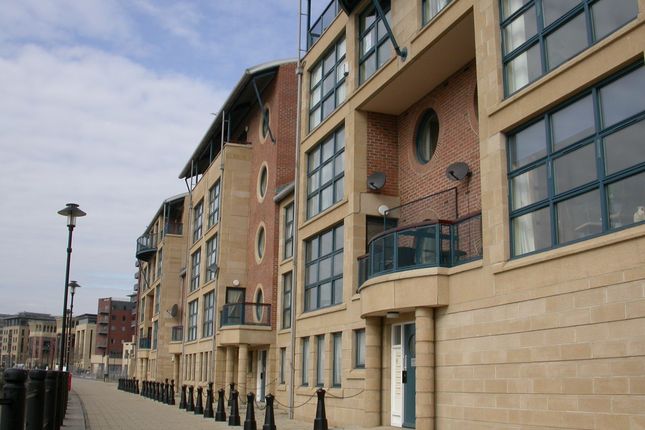 2 bed flat