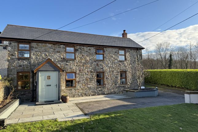 Tan Y Waun, Penrhos, Ystradgynlais... 4 bed semi