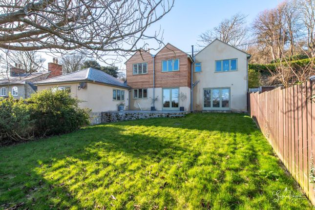 Sandrock Road, Niton Undercliff, Ventnor 3 bed detached house for sale