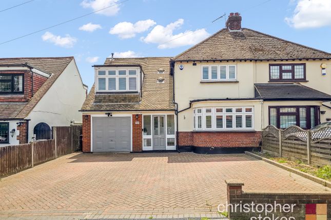 Goffs Lane, Goffs Oak, Hertfordshire... 4 bed semi