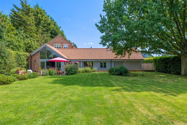 Scarrington Road, Hawksworth 4 bed detached house for sale