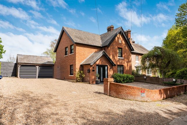 4 bedroom semi-detached house for sale