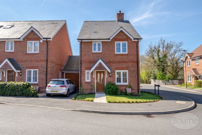Gardenia Drive, Wrecclesham, Farnham... 3 bed link detached house for sale