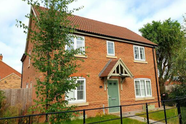 4 bed detached house