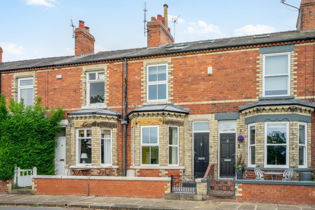 Knavesmire Crescent, York 3 bed terraced house for sale