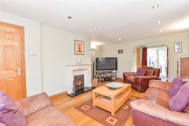 3 bed semi-detached house