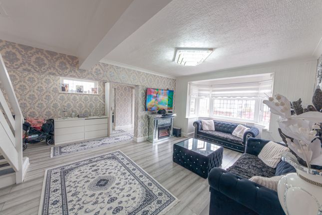 Horns Road, Ilford 3 bed semi