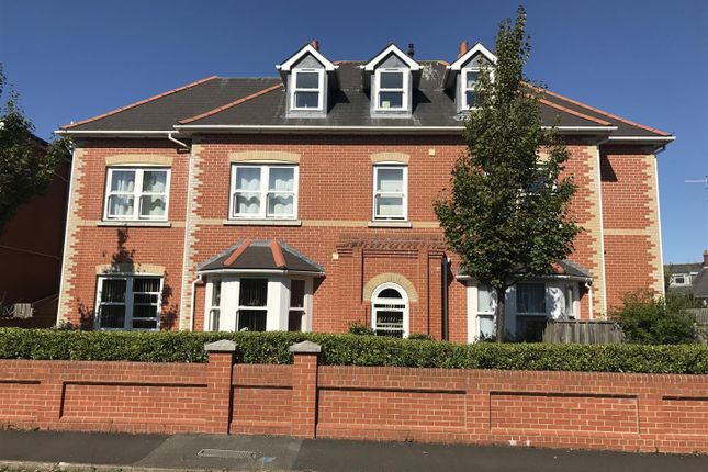 2 bed flat
