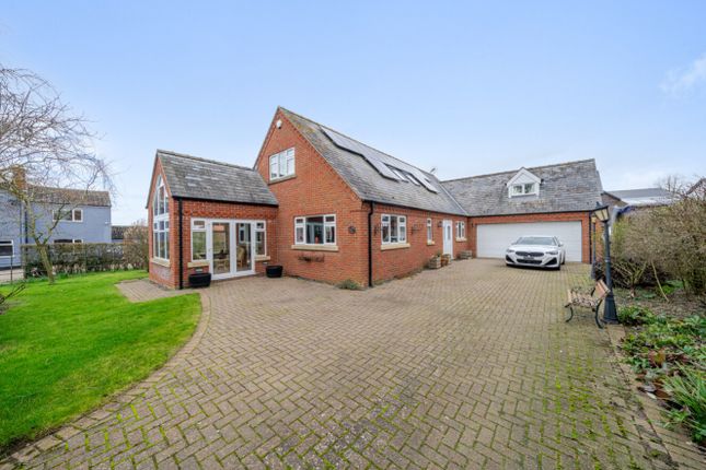 Dene Lane, Walcott, Lincoln... 4 bed detached house for sale