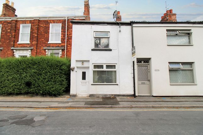 Station Road, Brough, HU15 2 bed terraced house for sale