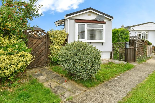 1 bedroom park home for sale