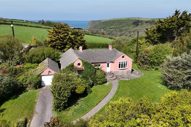 Crackington Haven, Cornwall EX23 2 bed bungalow for sale