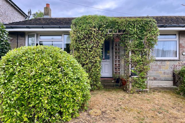 2 bedroom semi-detached bungalow for sale