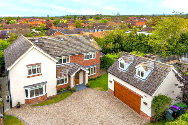 Costa Row, Long Bennington 6 bed detached house for sale
