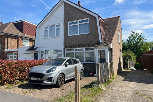 2 bedroom semi-detached house for sale