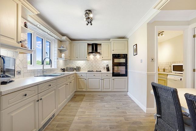 Brockbank Close, Chatham ME5 4 bed detached house for sale