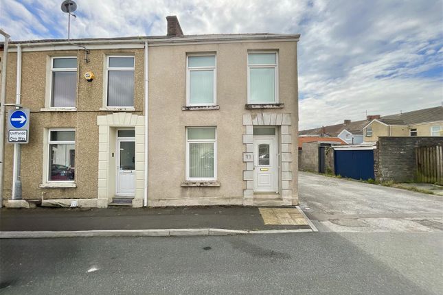 Lakefield Road, Llanelli 3 bed end of terrace house for sale
