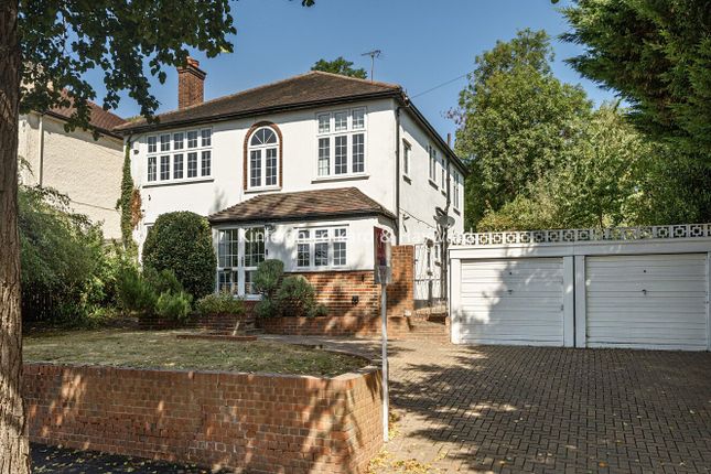 The Chase, Bromley, BR1 4 bed detached house for sale
