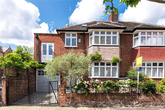 Blenkarne Road, London, SW11 5 bed semi
