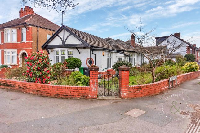 2 bedroom semi-detached bungalow for sale