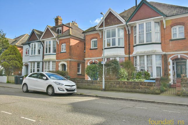 2 bedroom maisonette for sale