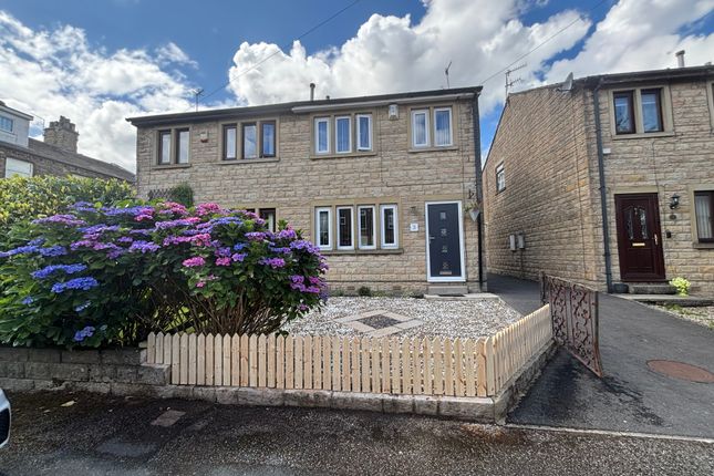 Oxford Street, Clayton, Bradford 3 bed semi