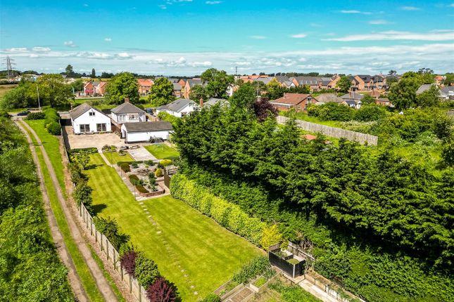 Beaumont Hill, Darlington 3 bed detached bungalow for sale