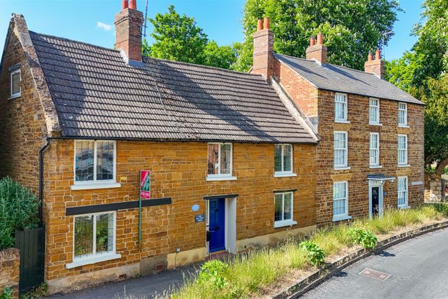 Northampton Road, Brixworth 5 bed semi