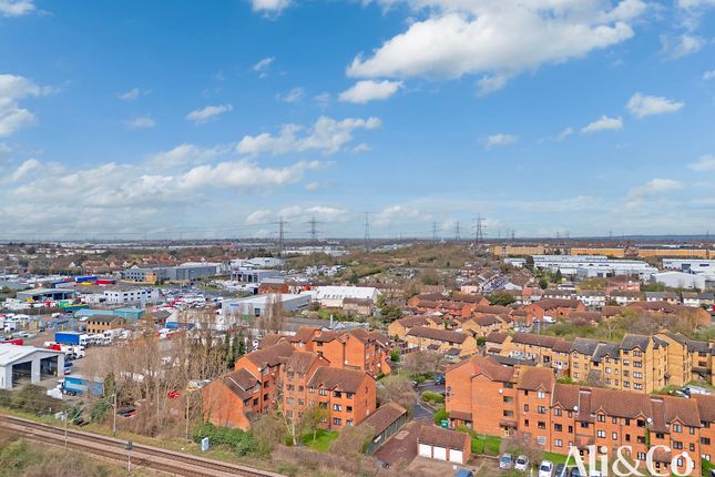 Porter Close, Grays 1 bed apartment for sale