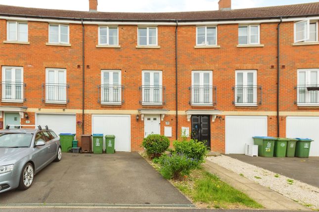 4 bedroom town house for sale