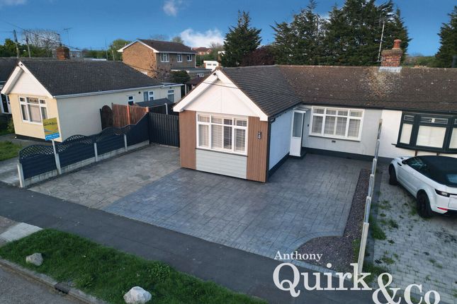Welbeck Road, Canvey Island, SS8 2 bed semi