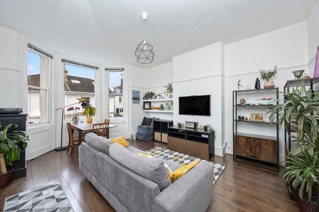 York Villas, Brighton, BN1 3TS 2 bed apartment for sale