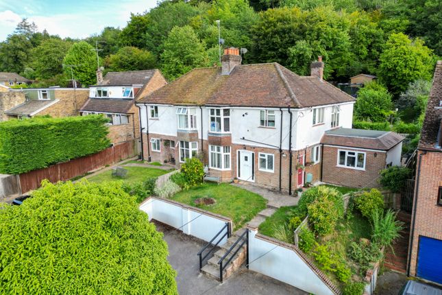 Perks Lane, Great Missenden HP16 3 bed maisonette for sale