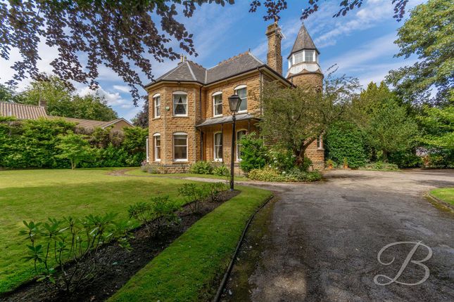 7 bedroom detached house for sale