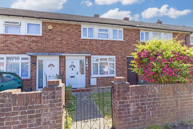 Ryvers Road, Langley SL3 2 bed terraced house for sale