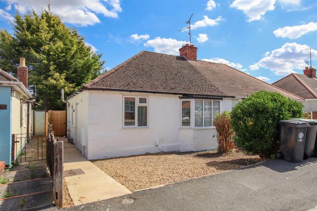 2 bedroom semi-detached bungalow for sale