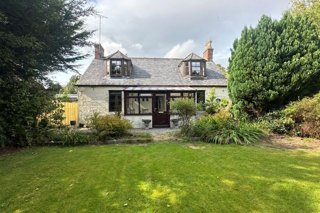 4 bed detached house