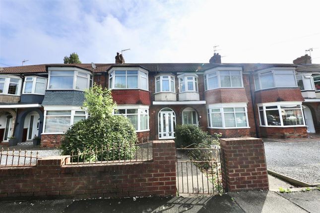 Bricknell Avenue, Hull 3 bed terraced house for sale