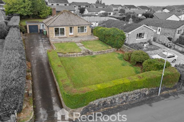 Far Lane, Holmfirth HD9 3 bed detached bungalow for sale