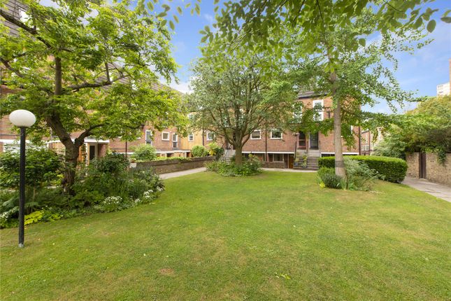 London W11 3 bed maisonette for sale