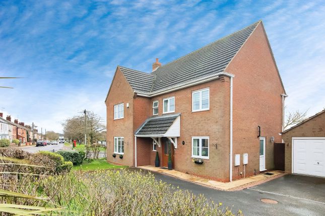 Corby Road, Corby NN17 6 bed detached house for sale