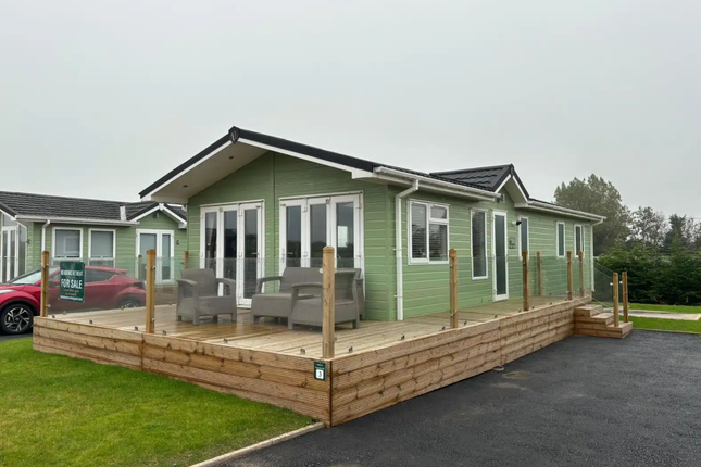 Meadows Retreat Lodge Park 3 bed park home for sale