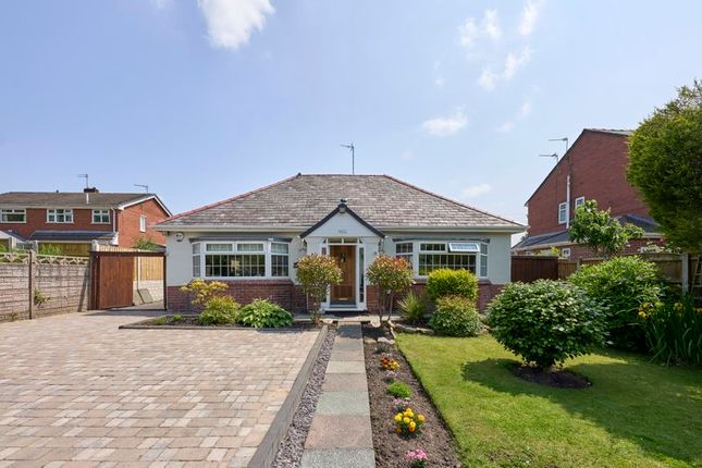 Ince Hall Avenue, Wigan WN2 2 bed bungalow for sale