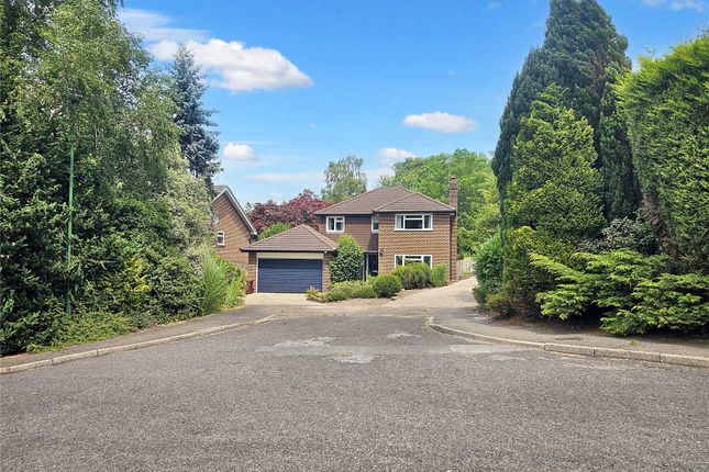 Goodwood Close, West Sussex GU29 4 bed detached house for sale