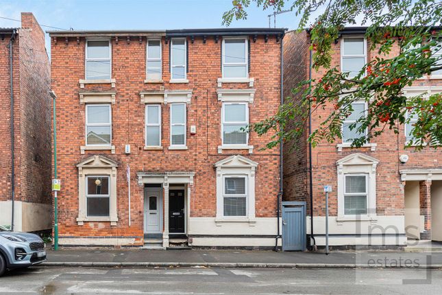 Hungerton Street, Nottingham NG7 5 bed terraced house for sale